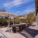 Domaine De Coursat Avec Piscine Chauffee Et Services De Gamme Pour 16 Personnes - Fr-1-791-35 ヴィラ カステ