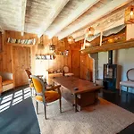 Domaine De Coursat Avec Piscine Chauffee Et Services De Gamme Pour 16 Personnes - Fr-1-791-35 *