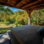 Domaine De Coursat Avec Piscine Chauffee Et Services De Gamme Pour 16 Personnes - Fr-1-791-35
