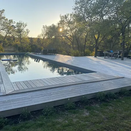 Domaine De Coursat Avec Piscine Chauffee Et Services De Gamme Pour 16 Personnes - Fr-1-791-35 Villa Castets
